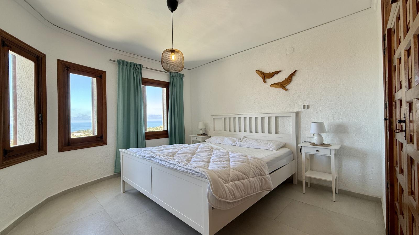 Villa exclusiva con vistas al mar, piscina infinity y espectacular zona exterior