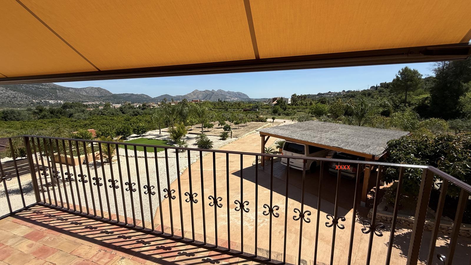 Un oasis de paz. Una propiedad de ensueño con un amplio terreno y total privacidad cerca de Denia, Oliva y Jávea.